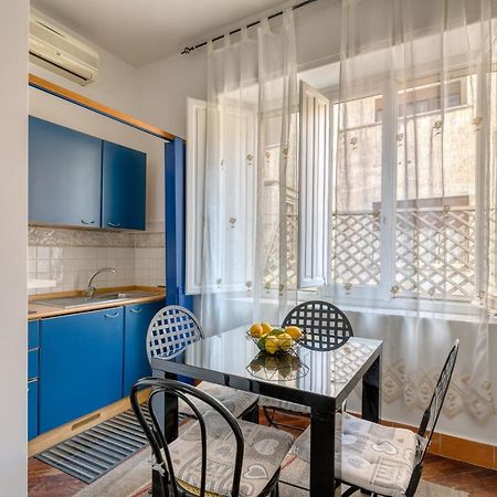 Izzhome Delightful Cagliari Luaran gambar
