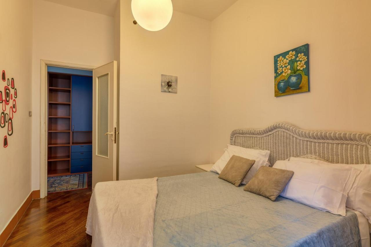 Izzhome Delightful Cagliari Luaran gambar